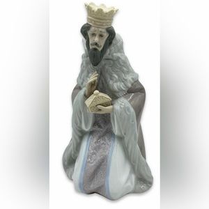 Lladro 5480 King Gaspar One of 3 Wise Kings of Lladro’s 5400 Christmas Nativity